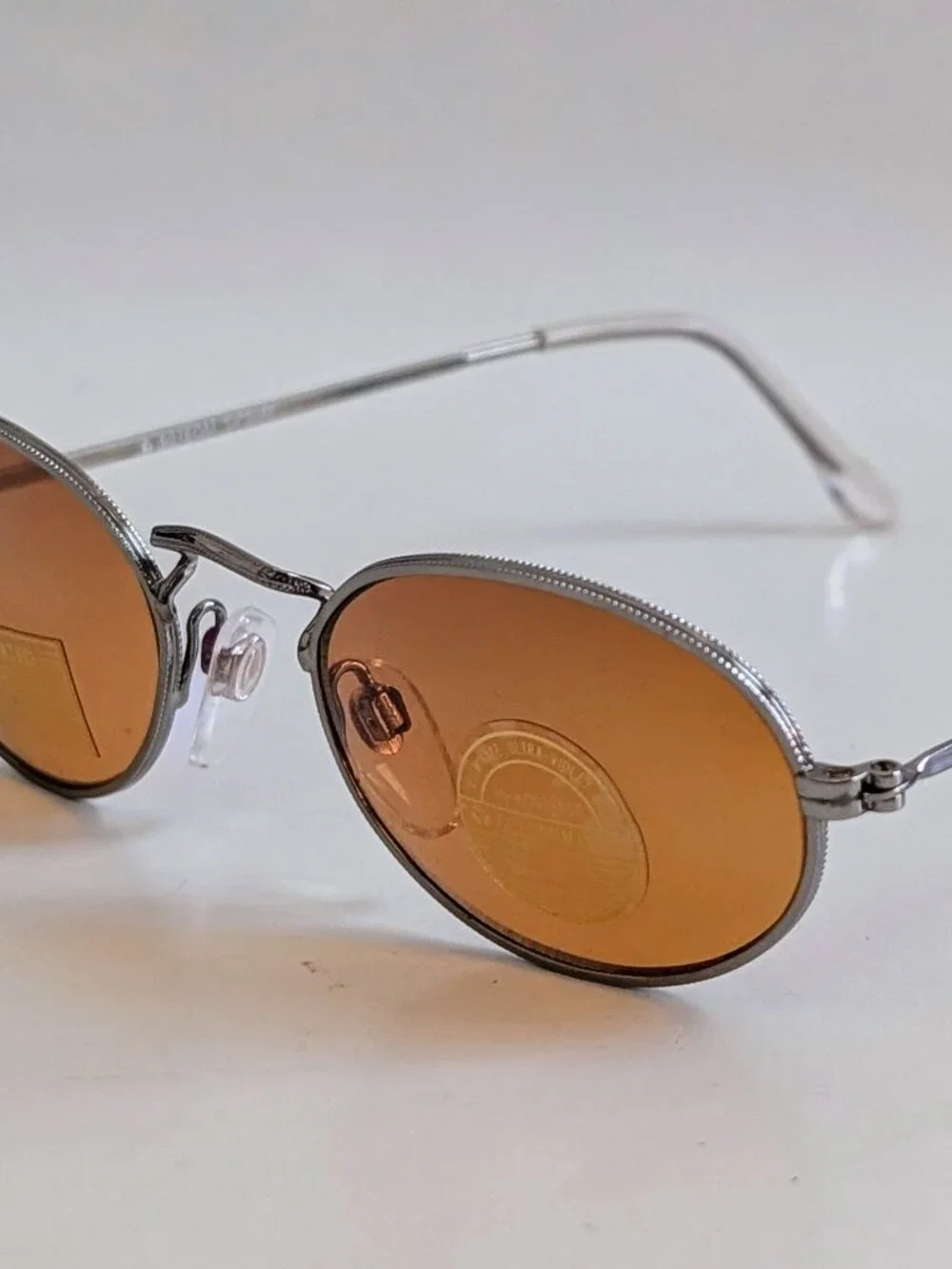 by DeVons Optics Inc. Est. Since 1983! nwt vintage